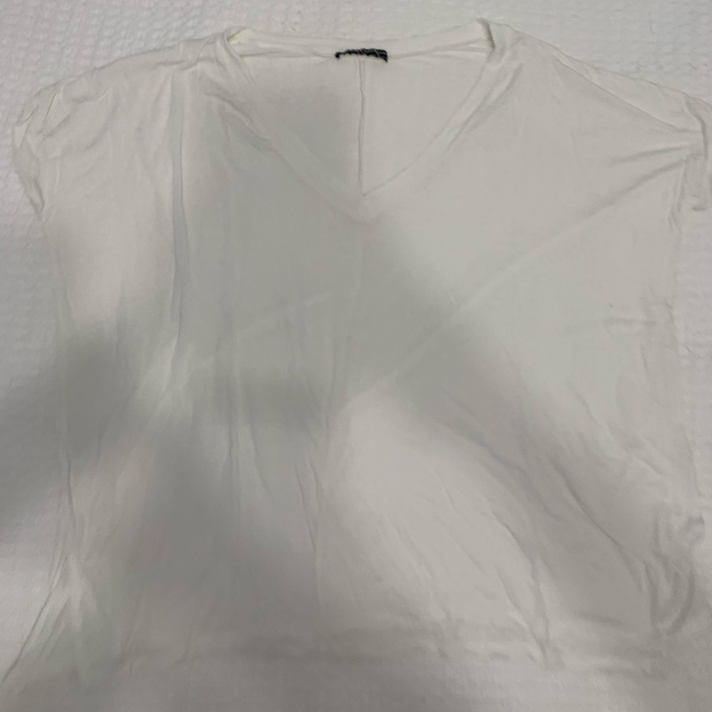 Brandy Melville white v neck tee, one size
